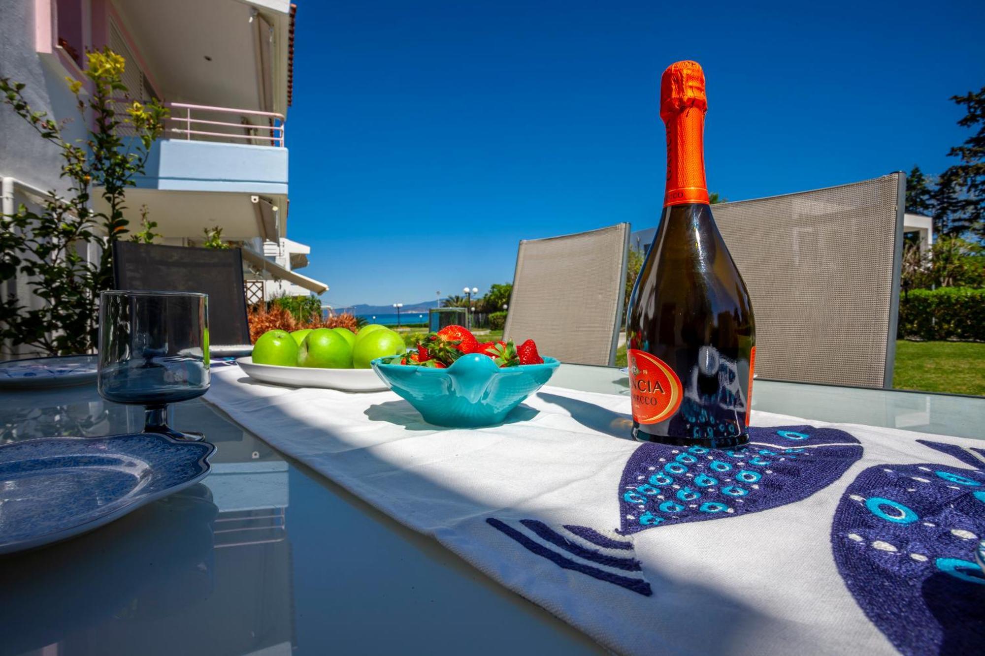 Villa Serenity Seafront Garden Pefkochori
