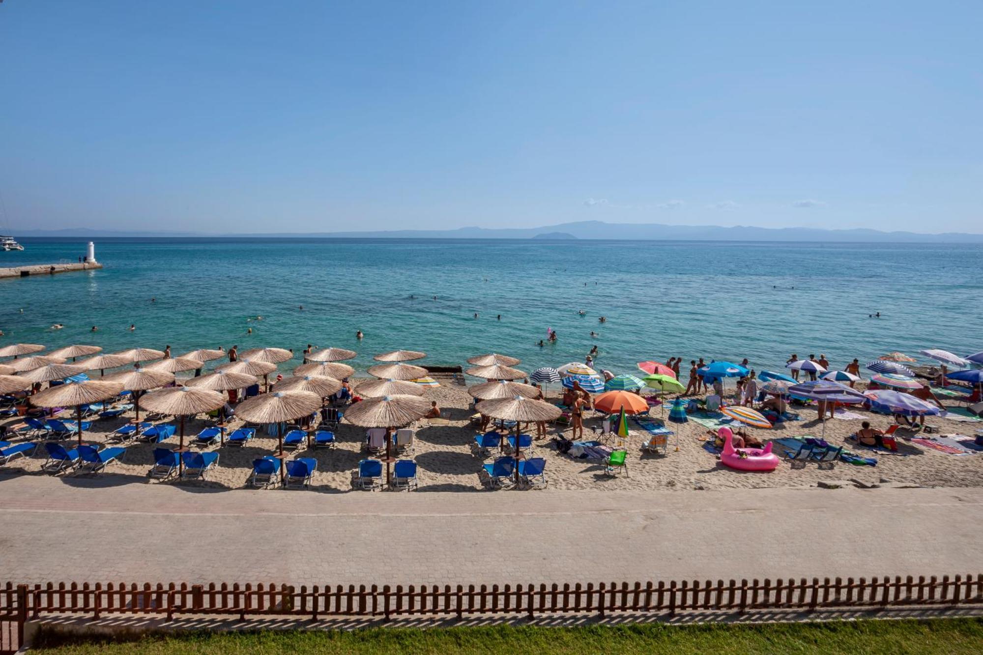 Serenity Seafront Garden * Pefkochori